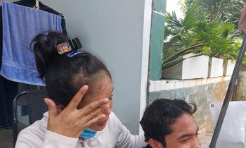 Tan mộng đổi đời ở Campuchia: Nước mắt ngày về 