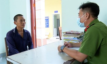 Mở loa kẹo kéo quá lớn, thanh niên bị hàng xóm vác búa sang đánh trọng thương