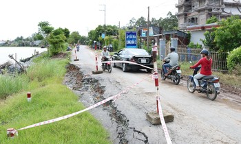 Thêm một tỉnh lộ của tỉnh An Giang có thể bị 'nuốt chửng'