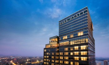 Những động thái kịp thời và sự 'bảo chứng thịnh vượng' của Tập đoàn Hyatt với khách hàng