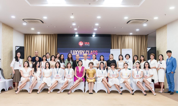 Học viện Ura Academy: Học phong thái thanh lịch để thành công