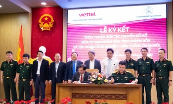 Viettel hợp tác chuyển đổi số tỉnh Khánh Hòa