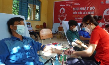 People participate in blood donation