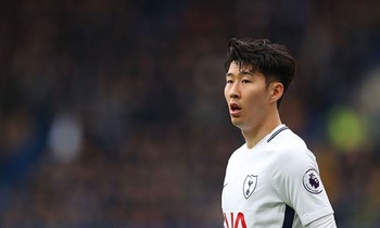 Son Heung-min bị chính các CĐV Tottenham phân biệt chủng tộc.