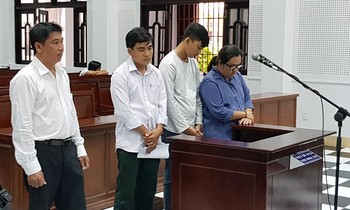Tham ô tài sản, nguyên Chi cục trưởng Thi hành án lĩnh 7 năm tù