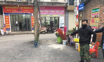 Nghi phạm Nguyễn Trung Huyên chỉ nơi lấy đinh và thuốc diệt cỏ