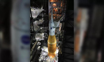 Tên lửa 'siêu khủng' của NASA sắp phóng thử nghiệm lên Mặt trăng 