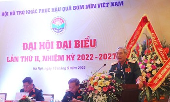Trung tướng Nguyễn Đức Soát tái đắc cử Chủ tịch Hội Hỗ trợ khắc phục hậu quả bom mìn Việt Nam
