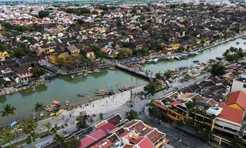 Xây dựng đô thị ven sông, ven biển: Tránh tư duy 'bán lúa non'