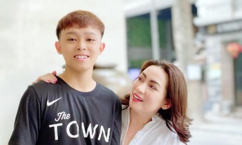 Quản lý Phi Nhung úp mở sự thật phơi bày, hậu quả khó lường giữa tranh cãi vụ Hồ Văn Cường