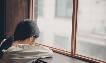 Tôi cần được một lần chạm vào thế giới riêng của con, để con hiểu rằng tôi vẫn luôn ở đó