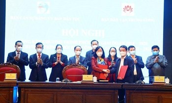 Ban cán sự đảng Ủy ban Dân tộc và Ban Dân vận Trung ương ký kết Chương trình phối hợp công tác
