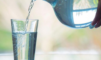 Những loại nước không nên uống ngay khi thức dậy kẻo 'hại đủ đường' cho sức khoẻ