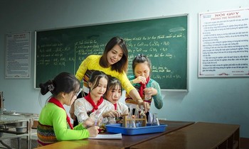 Bộ Giáo dục và Đào tạo yêu cầu các Sở Giáo dục và Đào tạo nâng cao chất lượng giáo dục vùng dân tộc thiểu số và miền núi. Ảnh minh họa