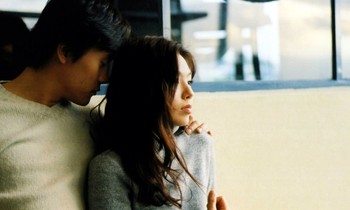Lee Byung-hun vào vai một chàng vụng về si tình bất kể giới tính trong "Cú nhảy định mệnh".