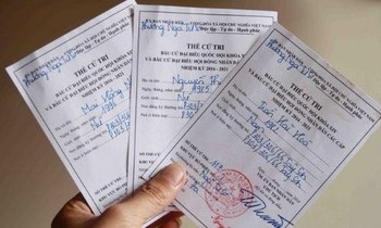 Lần đầu đi bầu, cử tri trẻ cần lưu ý gì để thực hiện đúng quy trình bỏ phiếu bầu cử?