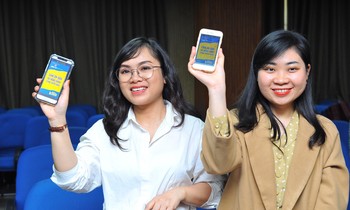 Các bạn trẻ hưởng ứng chiến dịch "Thanh niên chuẩn - Nói không với định kiến giới"