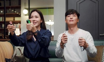 Rating "Tuổi 39" của Son Ye Jin, Jeon Mi Do tăng mạnh nhưng kịch bản lại bị chê cũ rích