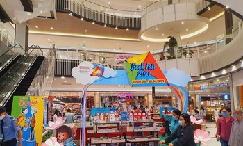 Hàng ngàn ưu đãi hấp dẫn chờ bạn tại nhà sách FAHASA Vinh, Book Fair 2021 vui nổ trời!