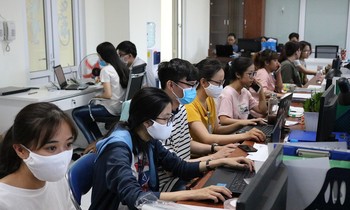 Đại học đầu tiên ở Hà Nội quyết định cho sinh viên học online đợt 2 để phòng dịch COVID-19
