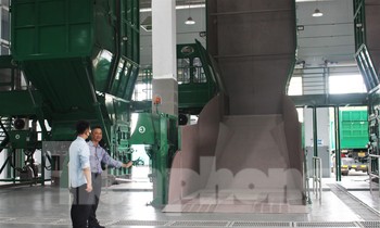 Cận cảnh trạm ép rác trăm tỷ đầu tiên ở Đà Nẵng