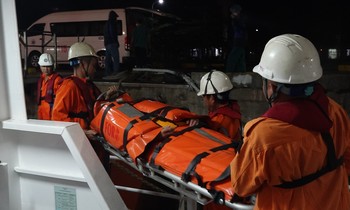 Trung tâm Phối hợp Tìm kiếm, Cứu nạn Hàng hải khu vực II cho biết vừa cấp cứu kịp thời một ngư dân bị tai biến khi đang đánh bắt trên biển