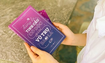 “Đừng là tinh cầu cô độc giữa vũ trụ bao la”: Cuốn sách dành cho những trái tim cô đơn