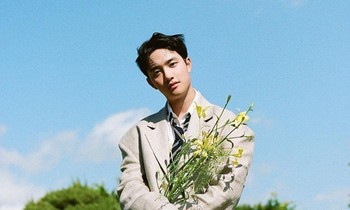 D.O. hậu xuất ngũ: Phong cách "chàng thơ", MV mới đẹp như một cơn gió mát giữa mùa hè