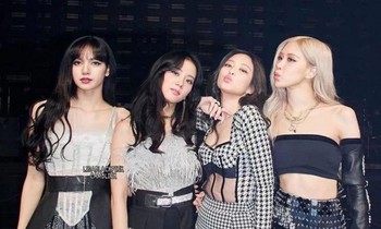 Giữa tin đồn BLACKPINK bị YG hoãn lịch tái xuất, fan đẩy hashtag đòi công bằng cho idol