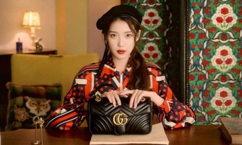 Cùng làm đại sứ thương hiệu xa xỉ, BLACKPINK được khen còn IU lại bị chê không hợp