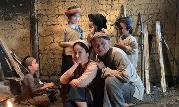 Hết “Hương Vị Tình Thân”, bà Bích (Tú Oanh) bất ngờ thành vợ Chiến “chó” (Anh Tuấn)?