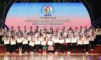 344 đại biểu xuất sắc nhận bằng khen tại Đại hội Cháu ngoan Bác Hồ toàn quốc lần thứ IX