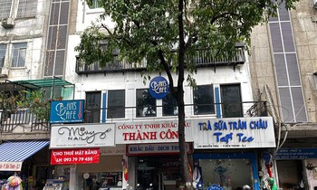 Các hàng quán ăn nhỏ tại TP.HCM phải dừng bán tại chỗ từ 18h chiều nay