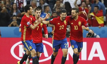 Đội tuyển Tây Ban Nha: Mở đường cho gió nổi