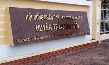 Bản tin 8H: Chánh Thanh tra huyện bị kỷ luật vì không thi vẫn có bằng