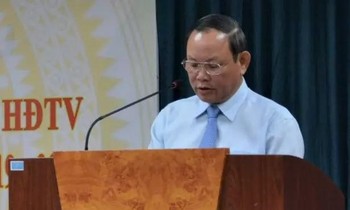 Bản tin 8H: Bộ trưởng Bộ GD-ĐT kỷ luật lãnh đạo Nhà xuất bản Giáo dục