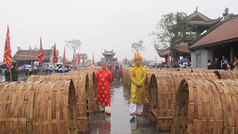 Tiến sĩ Ngô Sách Tuấn bị xử tội chết vào khoa thi năm nào?