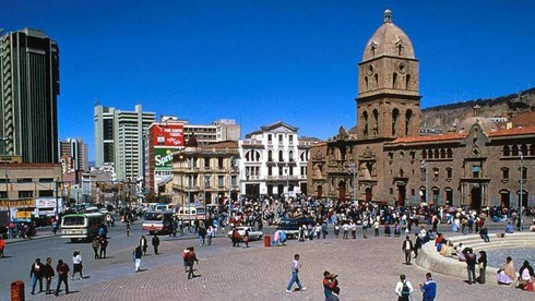 Bolivia có bao nhiêu ngôn ngữ chính thức?