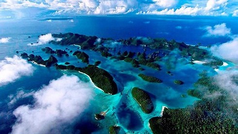 Indonesia tuyên bố độc lập năm nào?