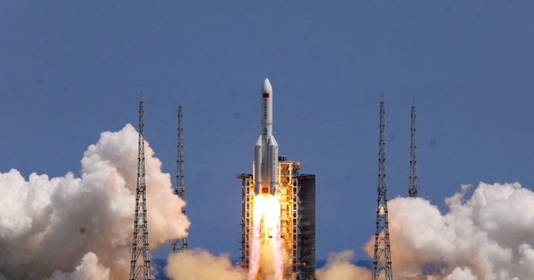 thumbnail - NASA chỉ trích Trung Quốc không chia sẻ thông tin về tên lửa rơi ngược lại Trái đất