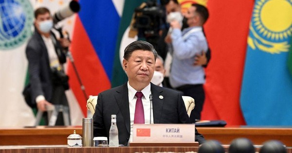 thumbnail - Chủ tịch Trung Quốc Tập Cận Bình không ăn tối cùng các nguyên thủ ở Uzbekistan