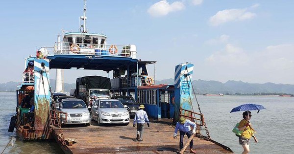 Tạm dừng đưa ô tô con ra Cát Bà dịp lễ, du khách di chuyển thế nào?