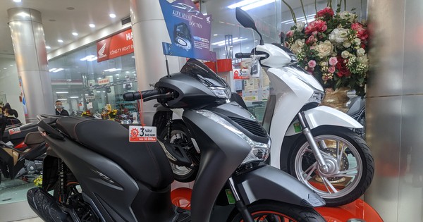 Doanh số xe máy Việt Nam bám sát Indonesia trong năm 2020