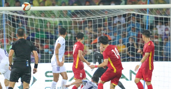 thumbnail - Trực tiếp U23 Việt Nam vs U23 Philippines 0-0 (hết h1): Chưa thể có bàn thắng