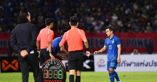 thumbnail - Chanathip chấn thương, CĐV tuyệt vọng: Bóng đá Thái Lan hết nhân tài rồi sao?