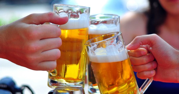 Những cách giảm nồng độ rượu bia vừa hại người, vừa 'dính' nguyên án phạt