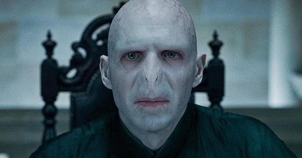 Ít ai ngờ vai Chúa tể hắc ám Voldemort (Harry Potter) suýt được giao cho ngôi sao này