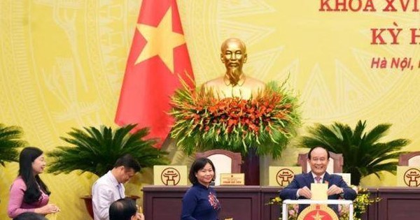 thumbnail - Hà Nội và TPHCM có không quá 5 phó chủ tịch UBND