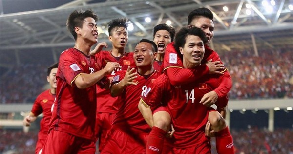Tuyển Việt Nam dự vòng loại World Cup 2022, Văn Quyết không góp mặt?