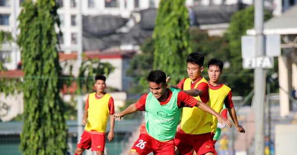 thumbnail - HLV Đinh Thế Nam loại 3 cầu thủ HAGL và Hà Nội, bổ sung cầu thủ V-League lên U20 Việt Nam